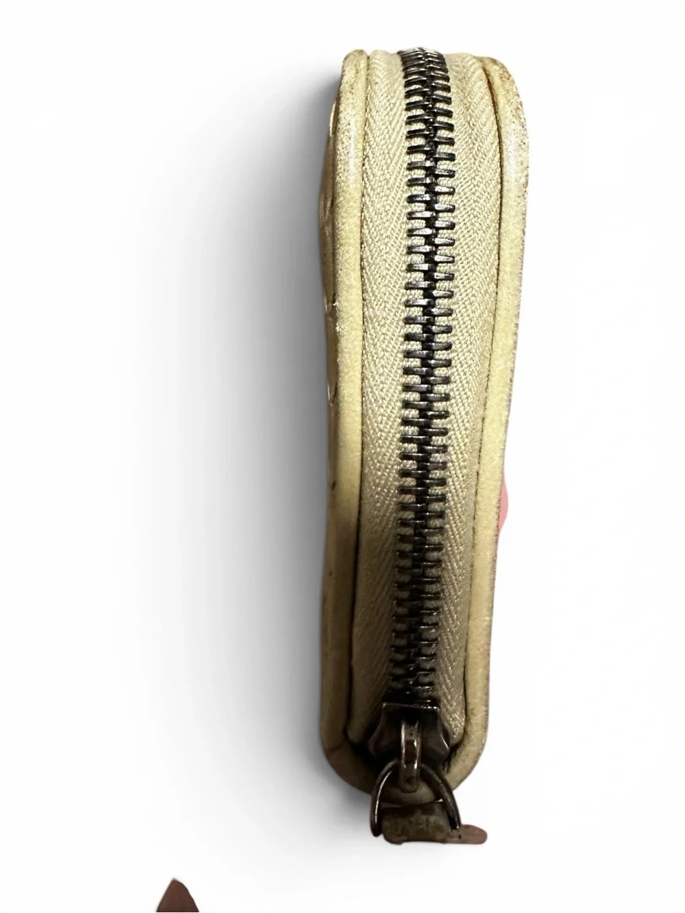 ✨💎LIMITED EDITION💎✨ Bottega Veneta Ivory Intrecciato Wallet with Stud Detail